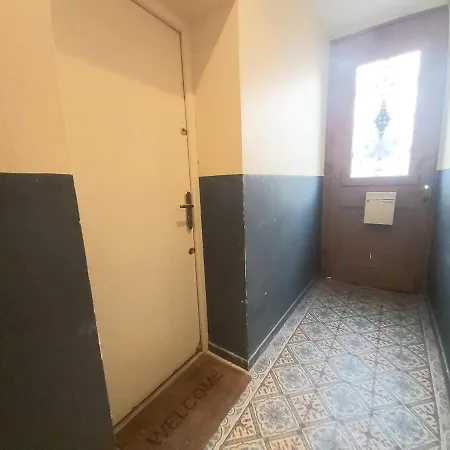 Centre St Michel アパート