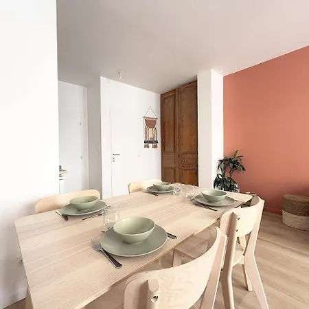 Apartament Centre St Michel Lille